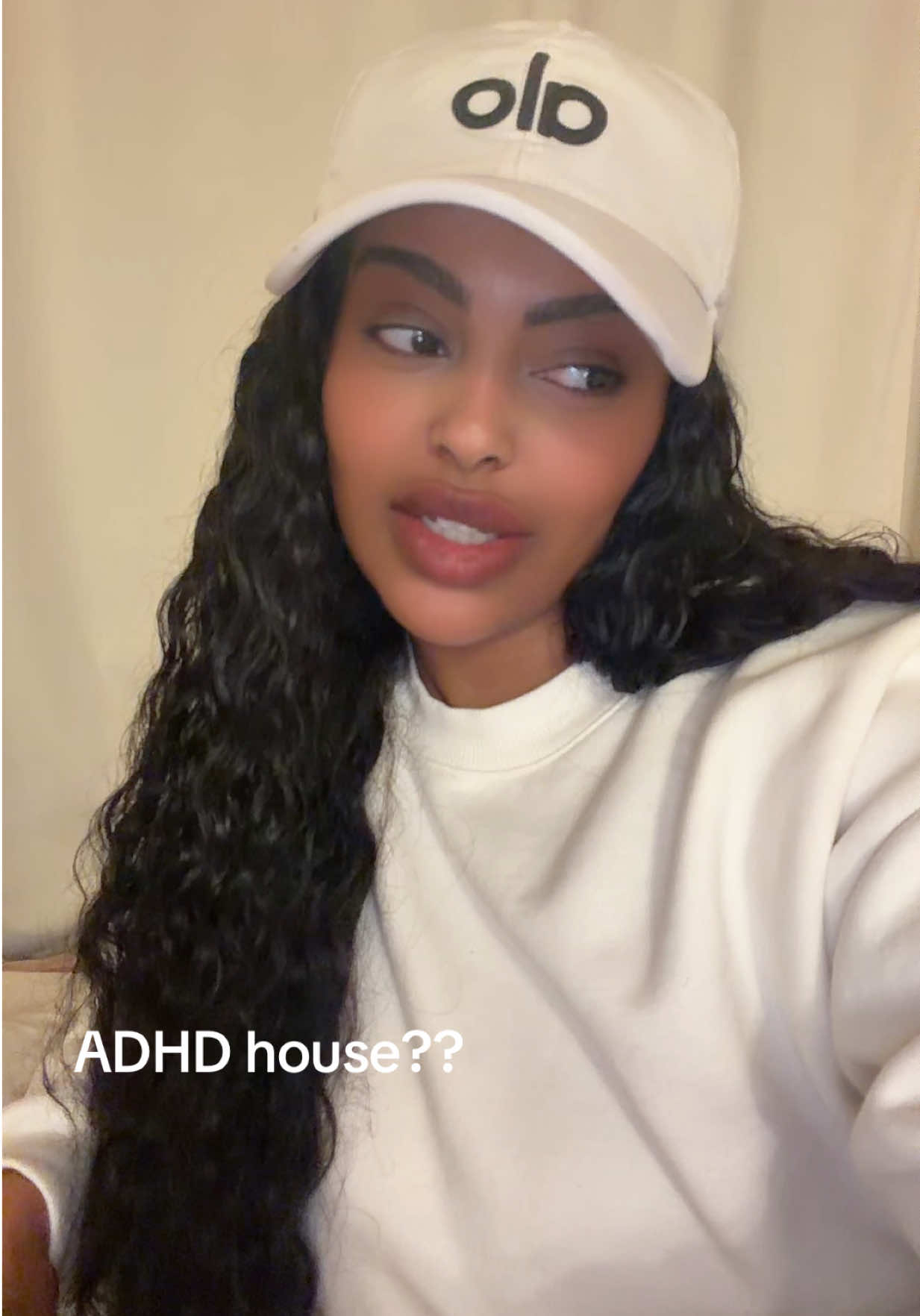 @msruthiet