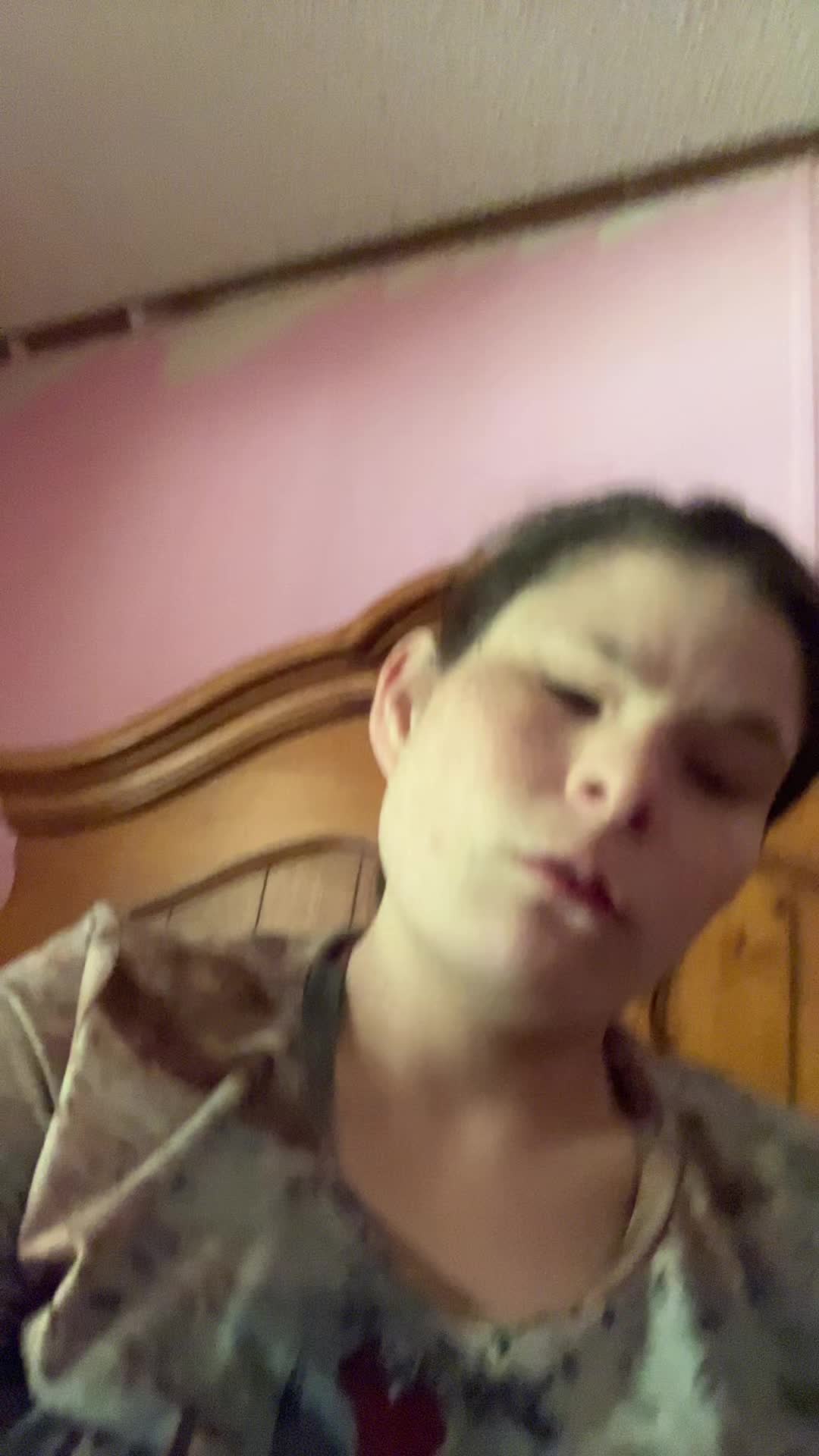 @MaddieMae27