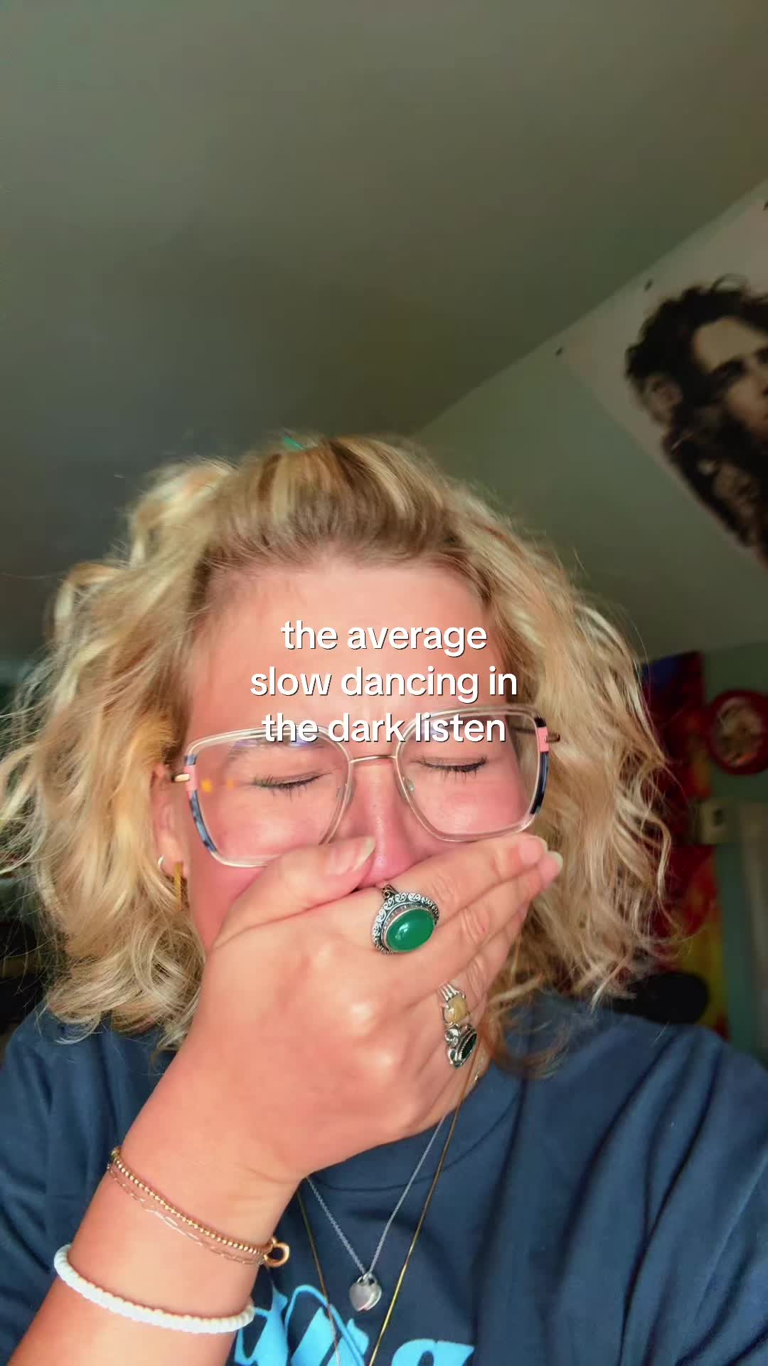 @chloe