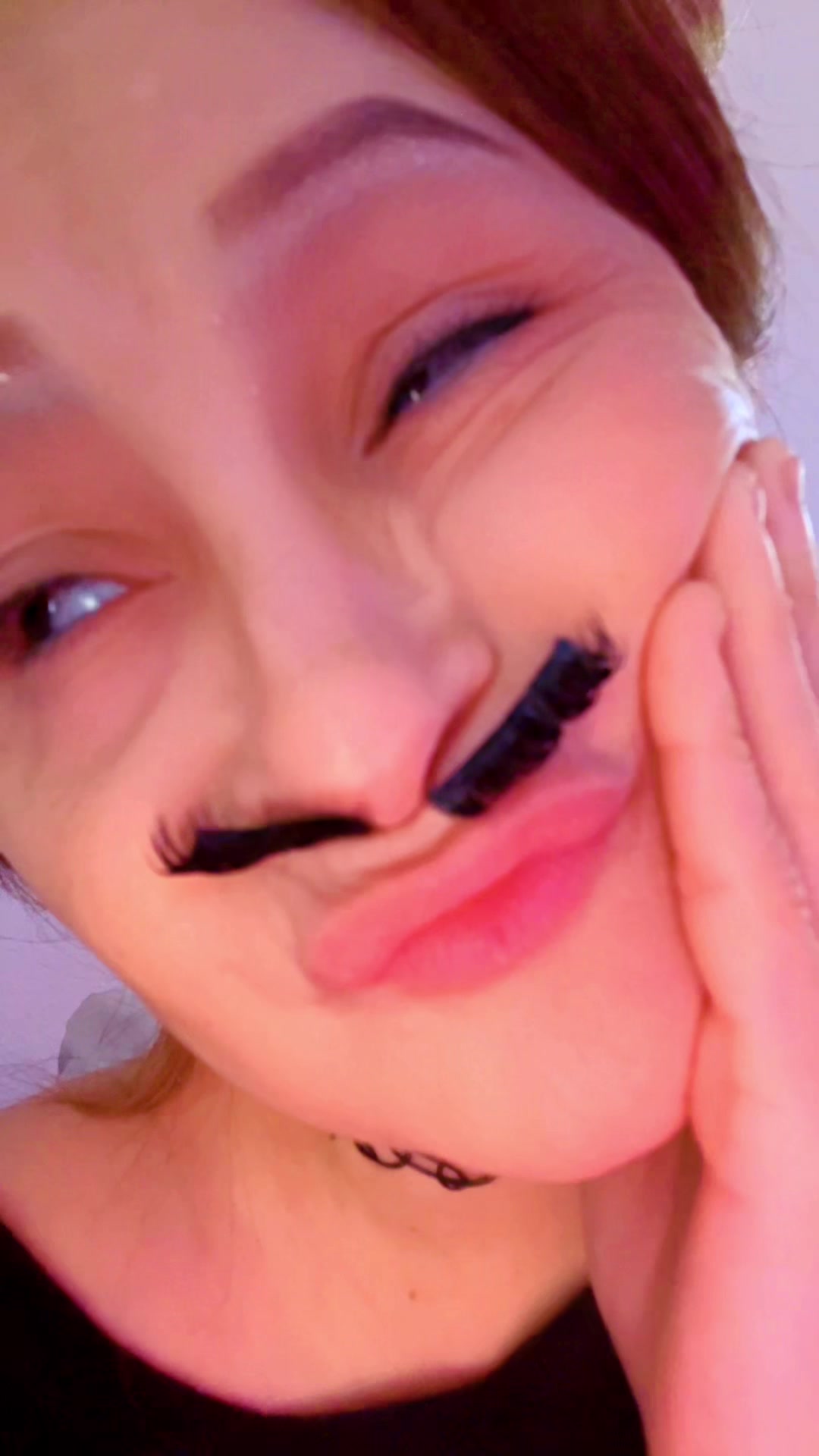 @Tinytexie