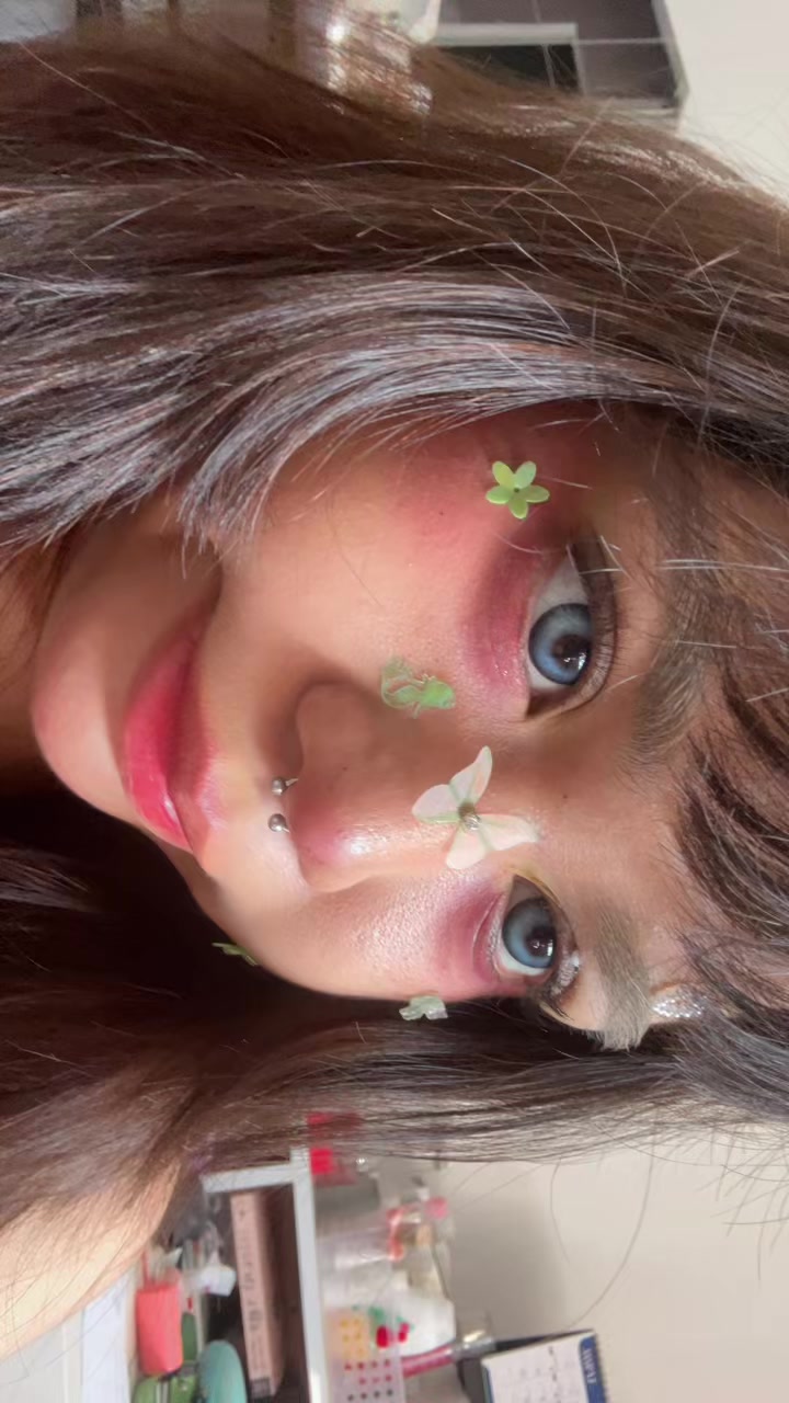@Alettse ⋆˙⟡ —