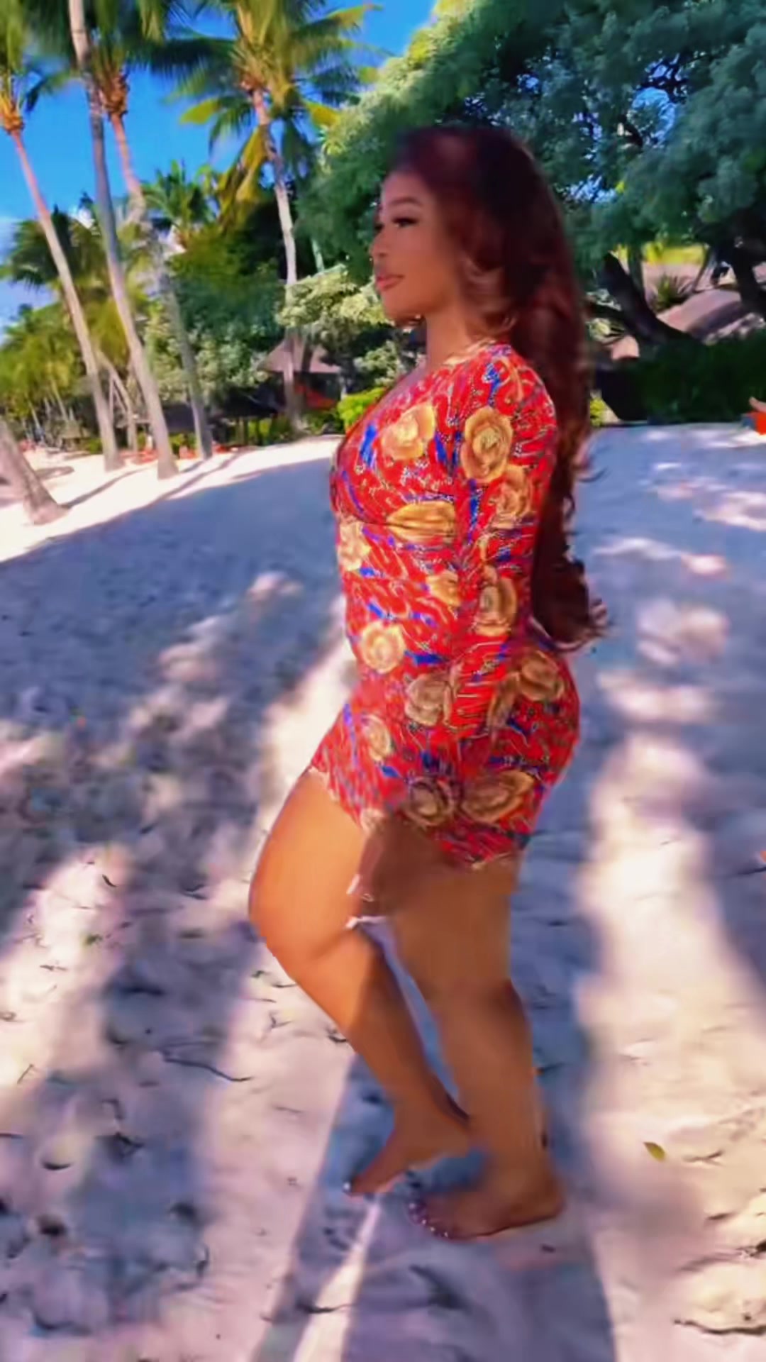 @𝓒𝓱𝓮𝓻𝔂𝓵 ❤️🌹&reg;