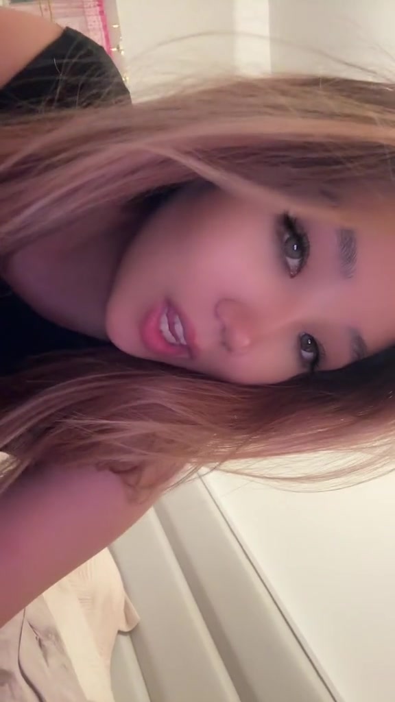 @justzhuldyz