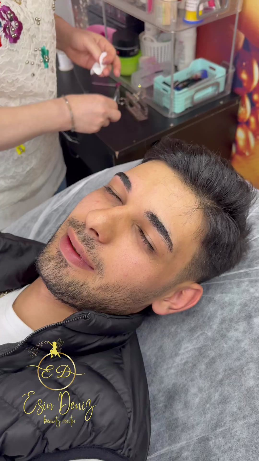 @Esin Deniz Beauty center