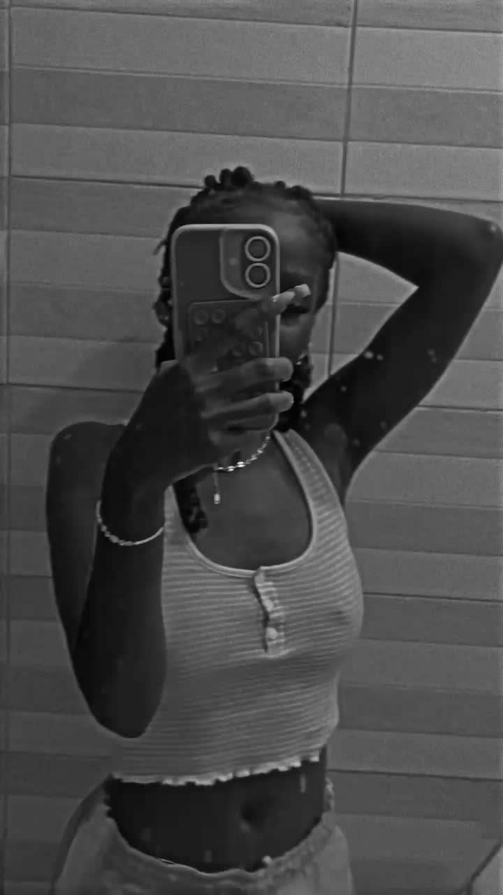 @BlakPea🖤💕