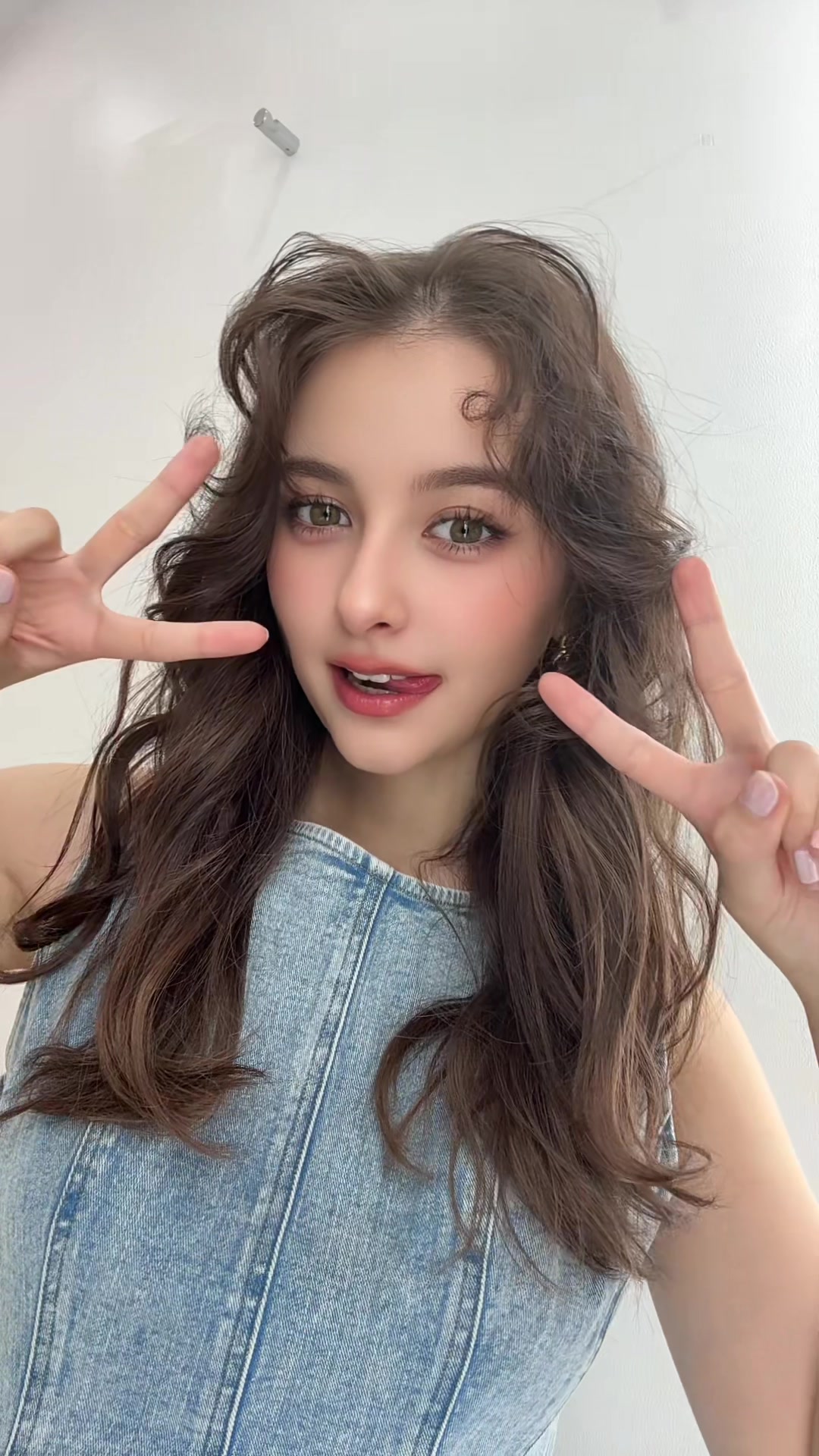 @嵐 莉菜