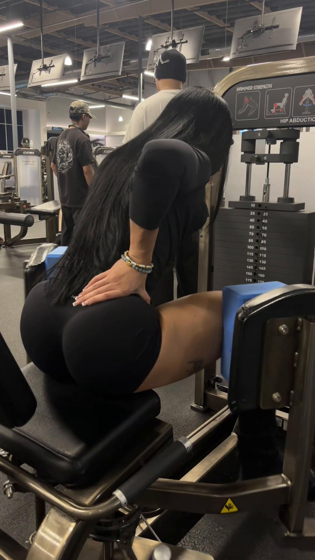 @lala
