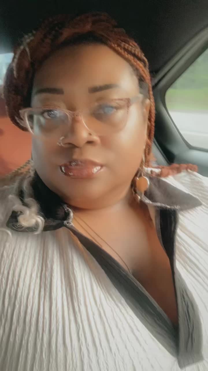 @PlusSizeBarbi