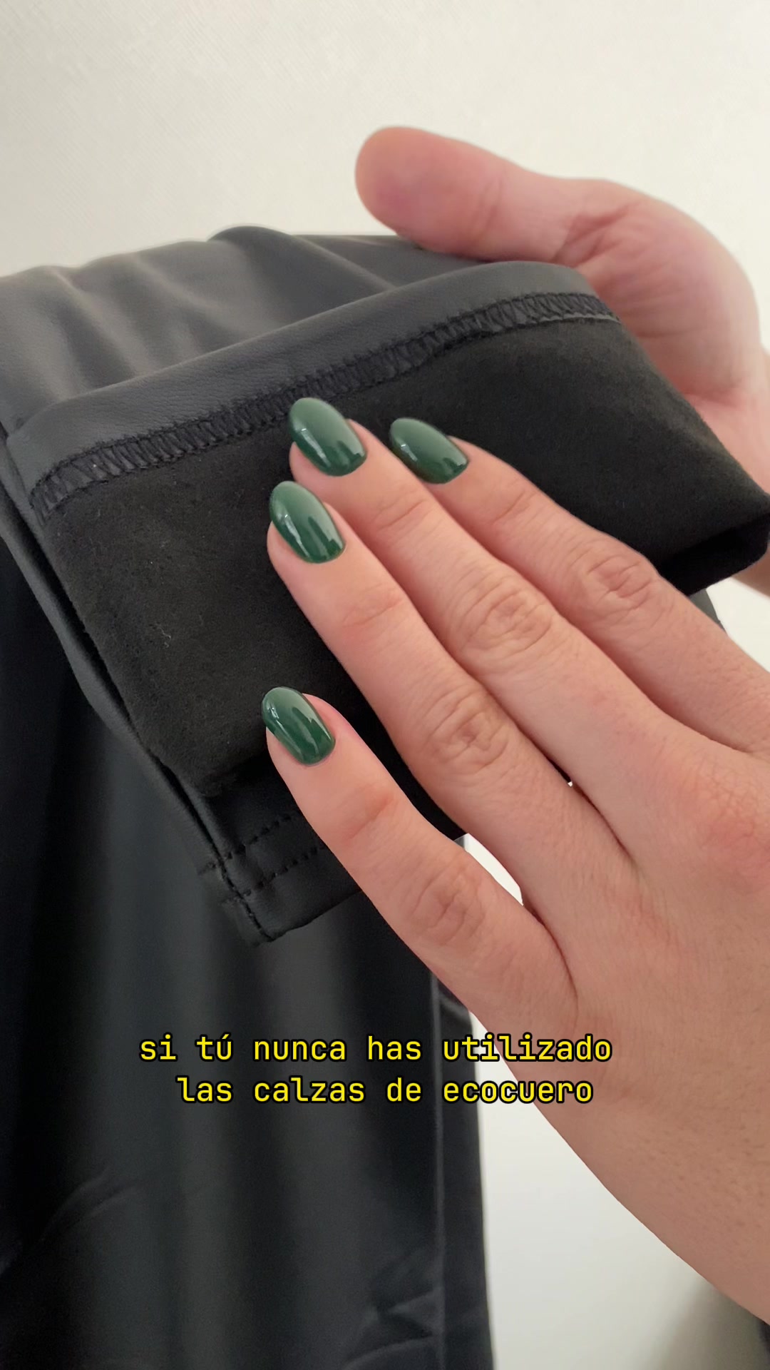 @𝐂𝐨𝐧𝐧𝐲𝐁𝐨𝐮𝐭𝐢𝐪𝐮𝐞