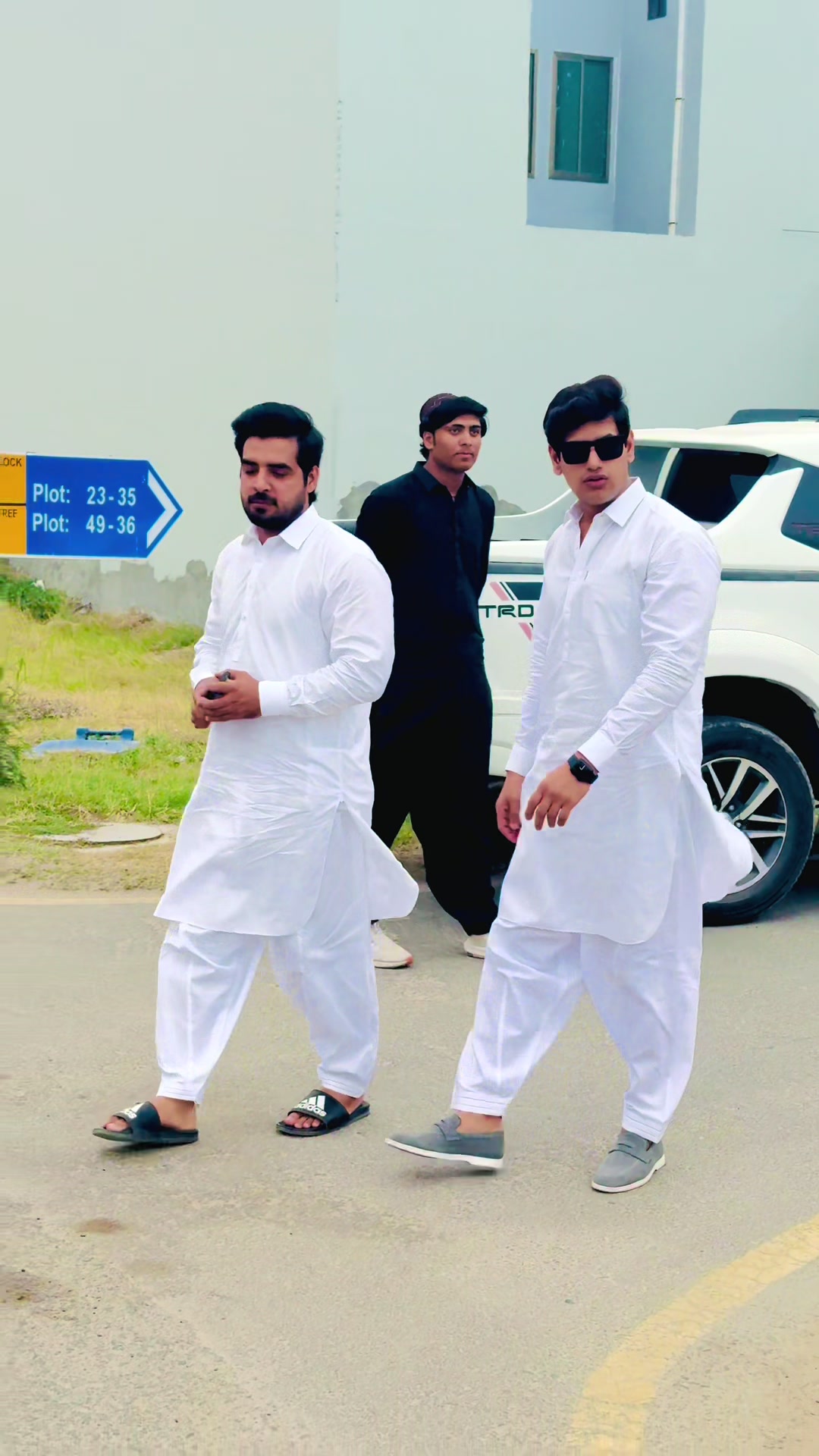 @Ch Ahmad Gujjar