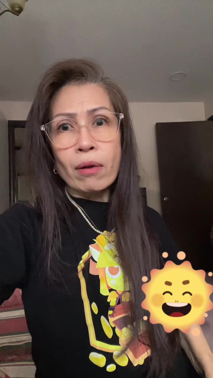 @therealmommyeva