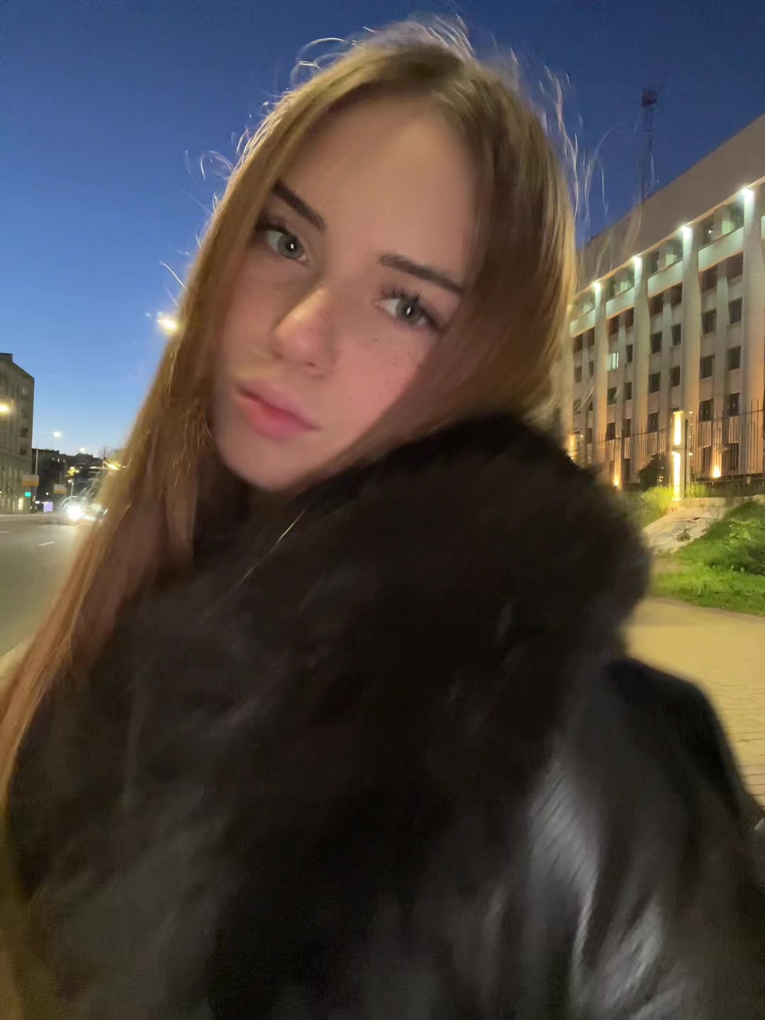 @alyak977