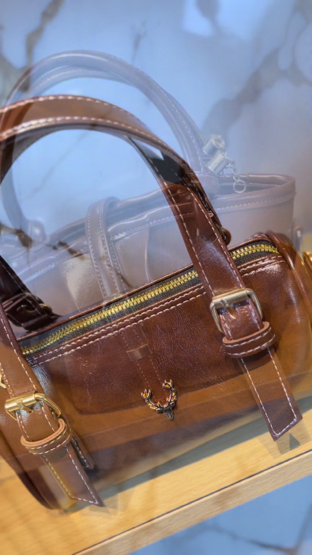 @ArmaVela Bags