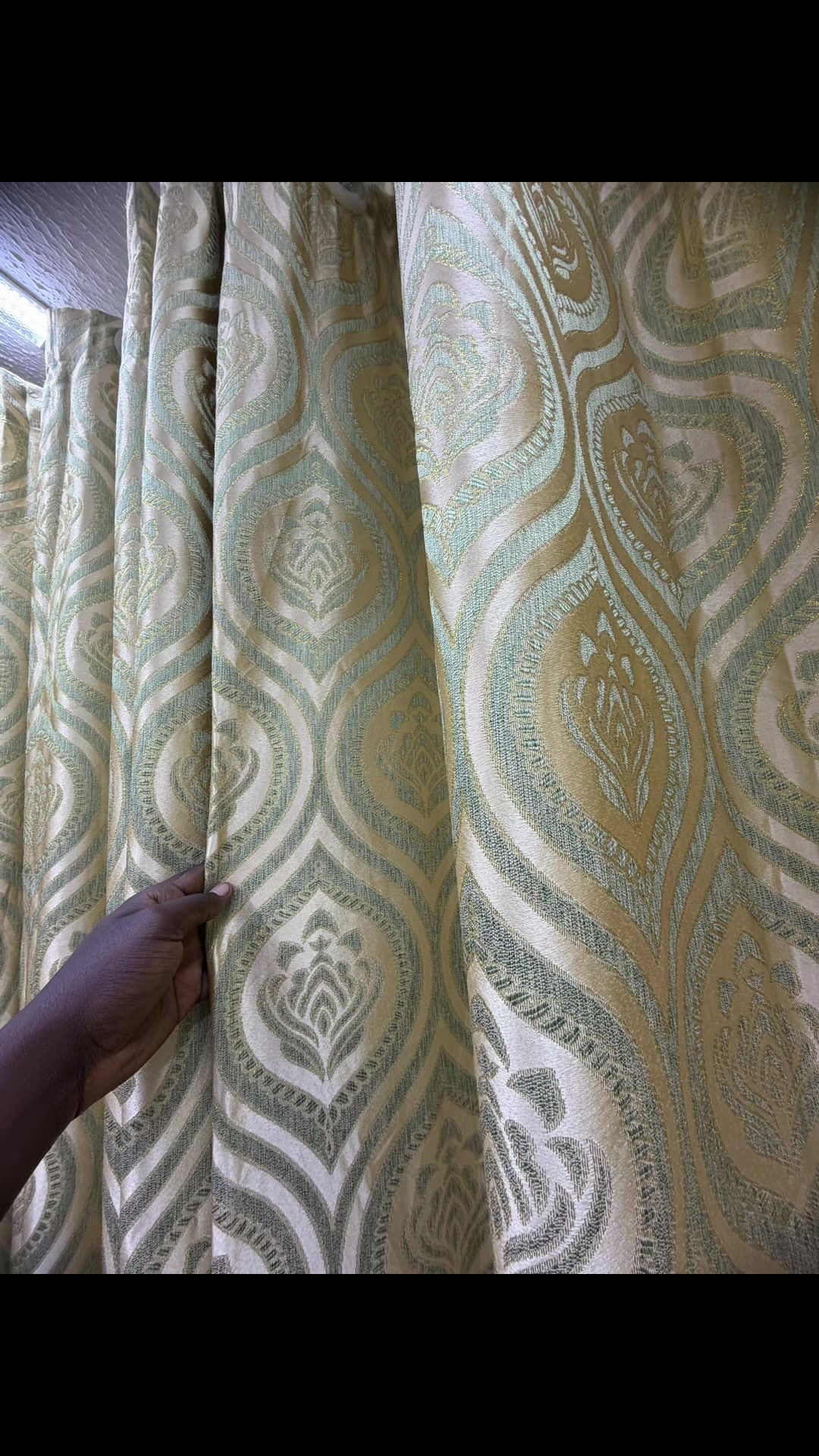 @Unique Mtumba Curtains