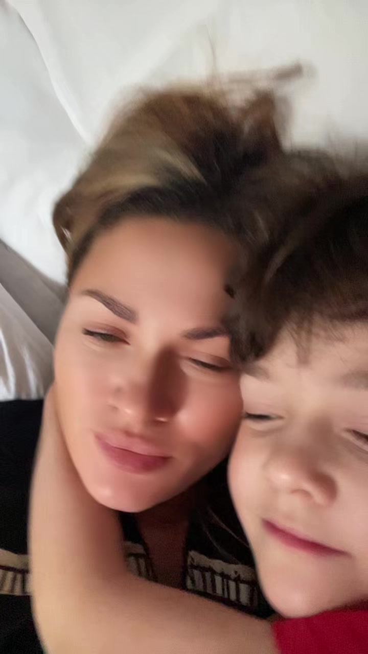 @Alina Grapila