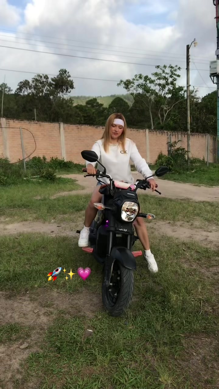 @⚡️✨Chelita biker504