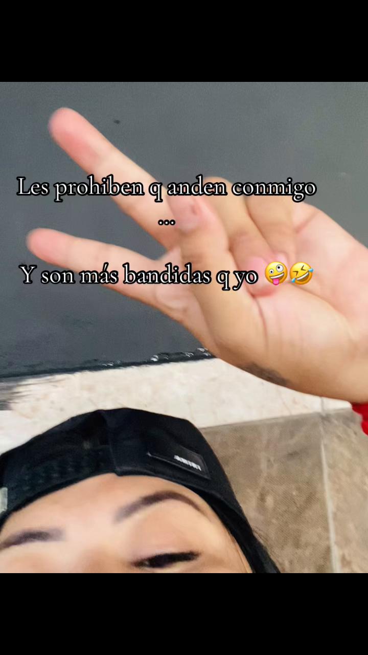 @Elenabrachocambar