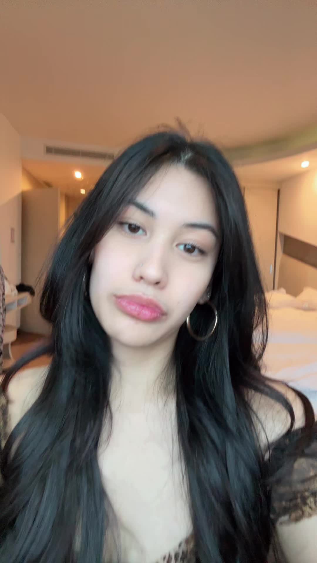 @Zerren🪩