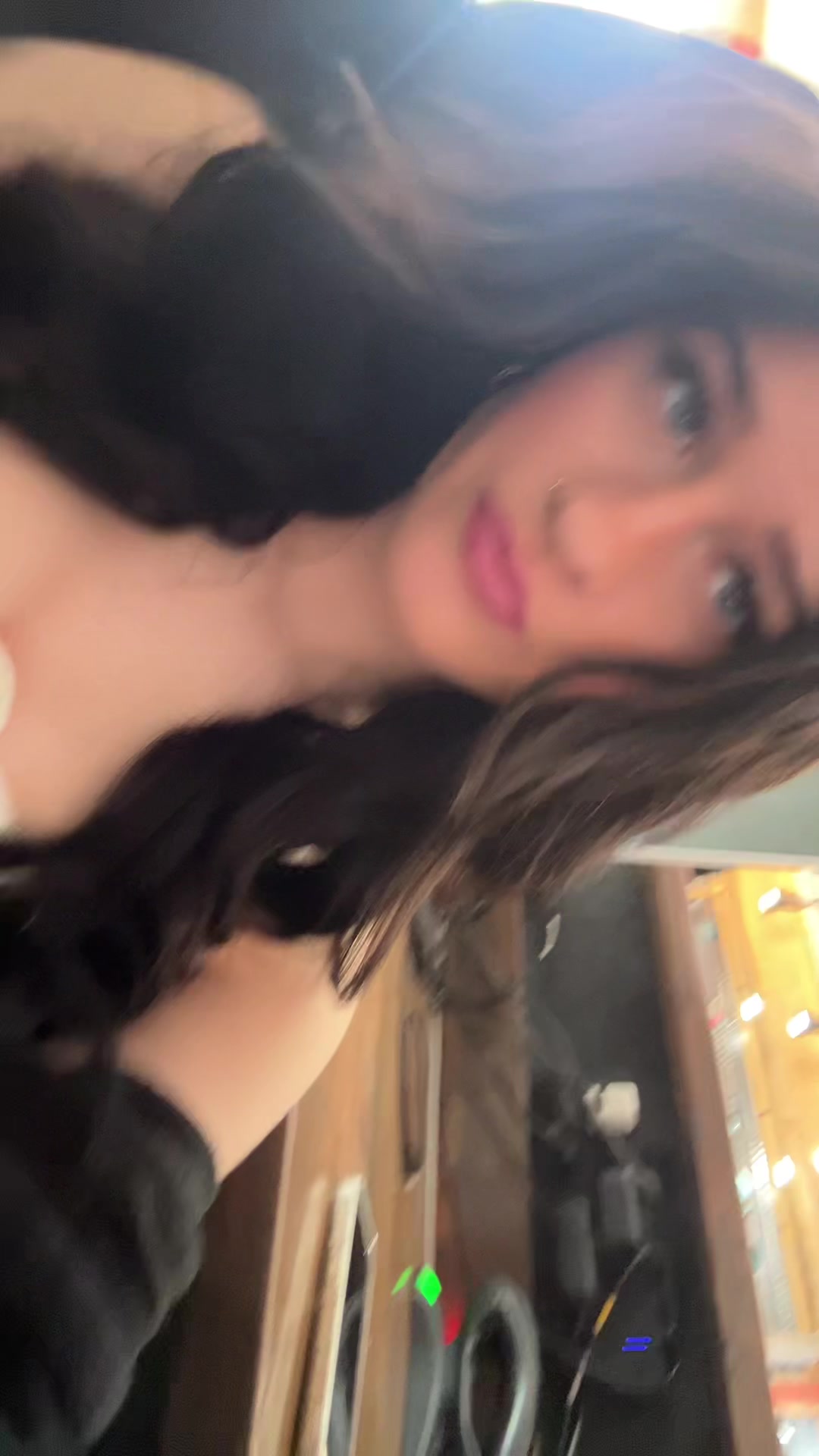 @halleguinn1