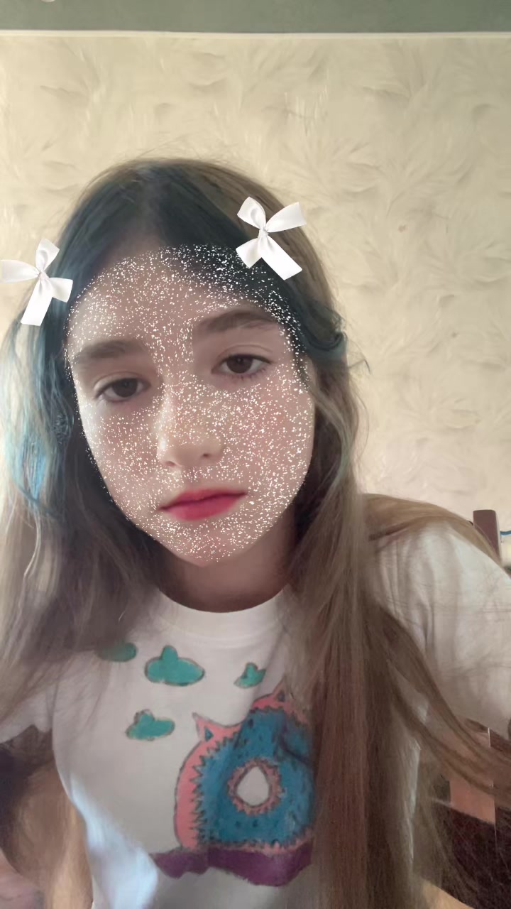 @🌸Арь💜кря🎀