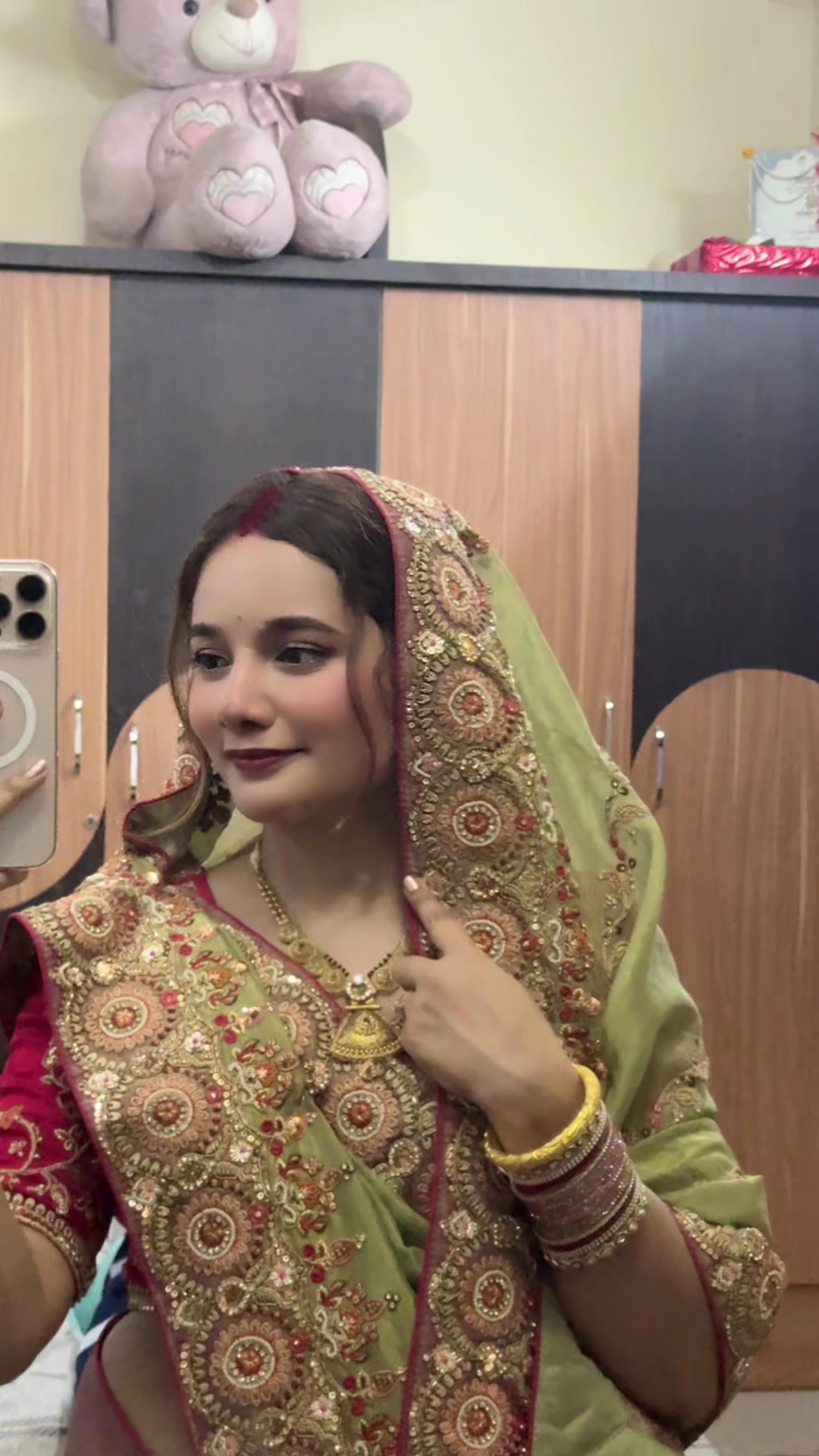 @Roshni kalwar 🌸
