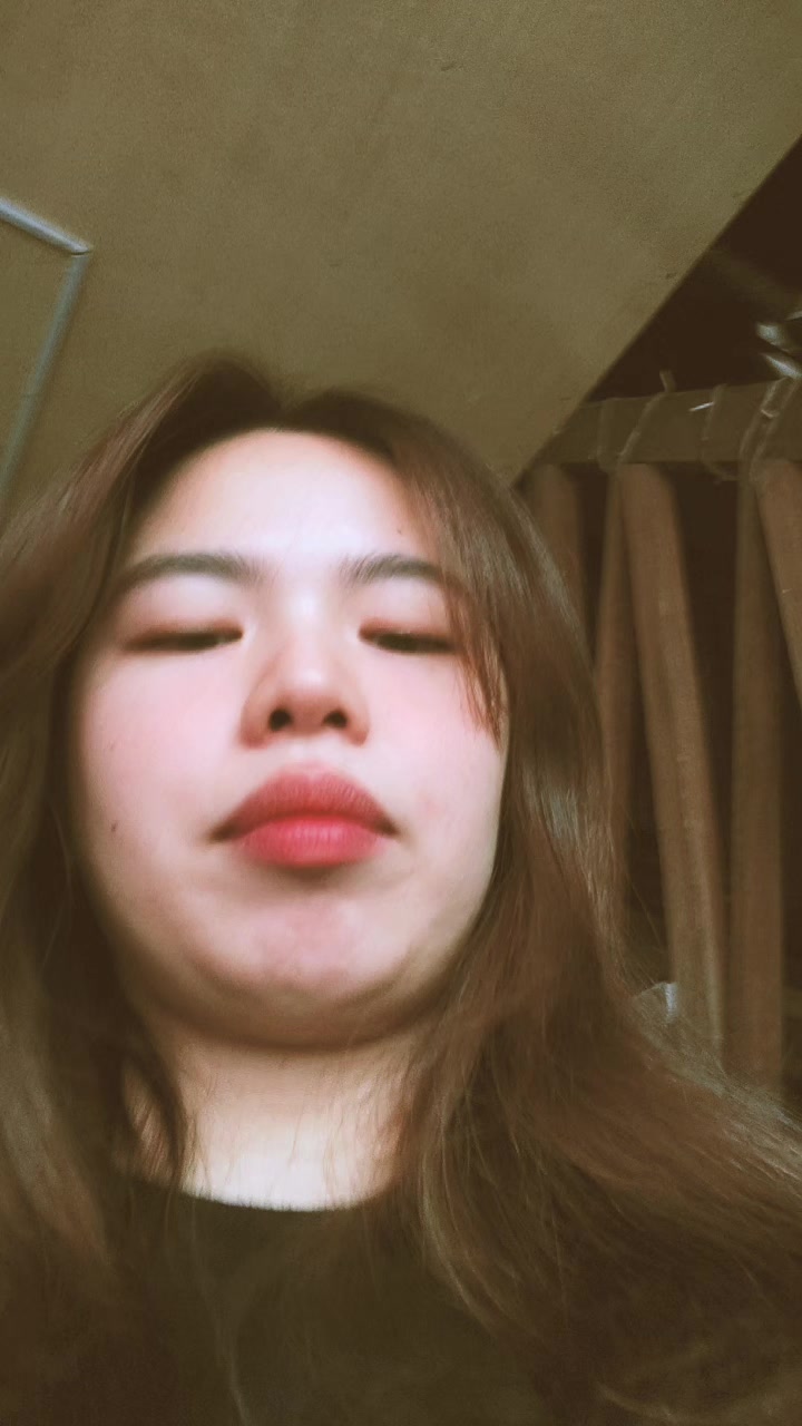 @🐼