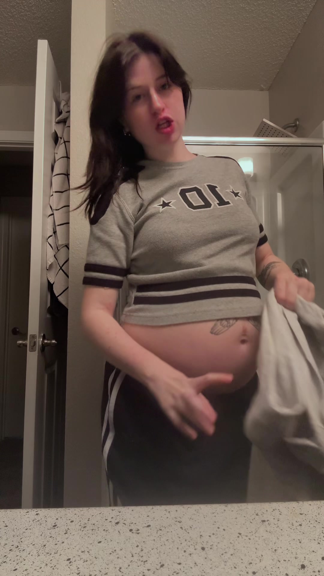 @Dee