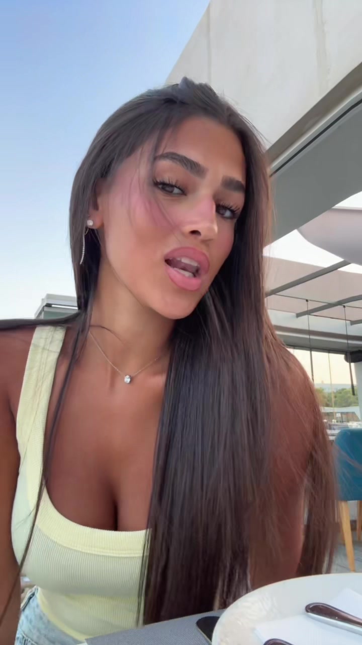 @MikaHazan
