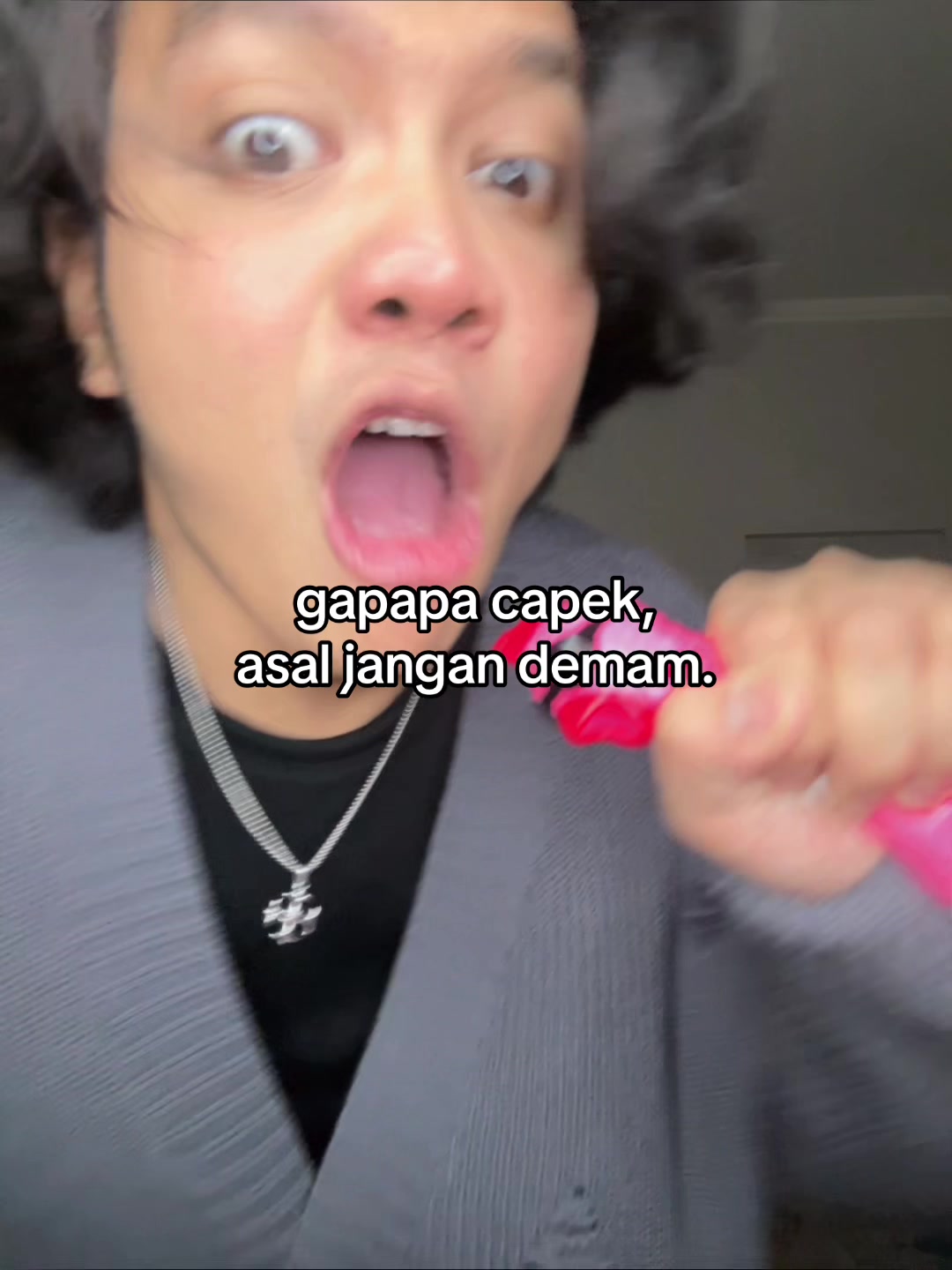 @vadellla