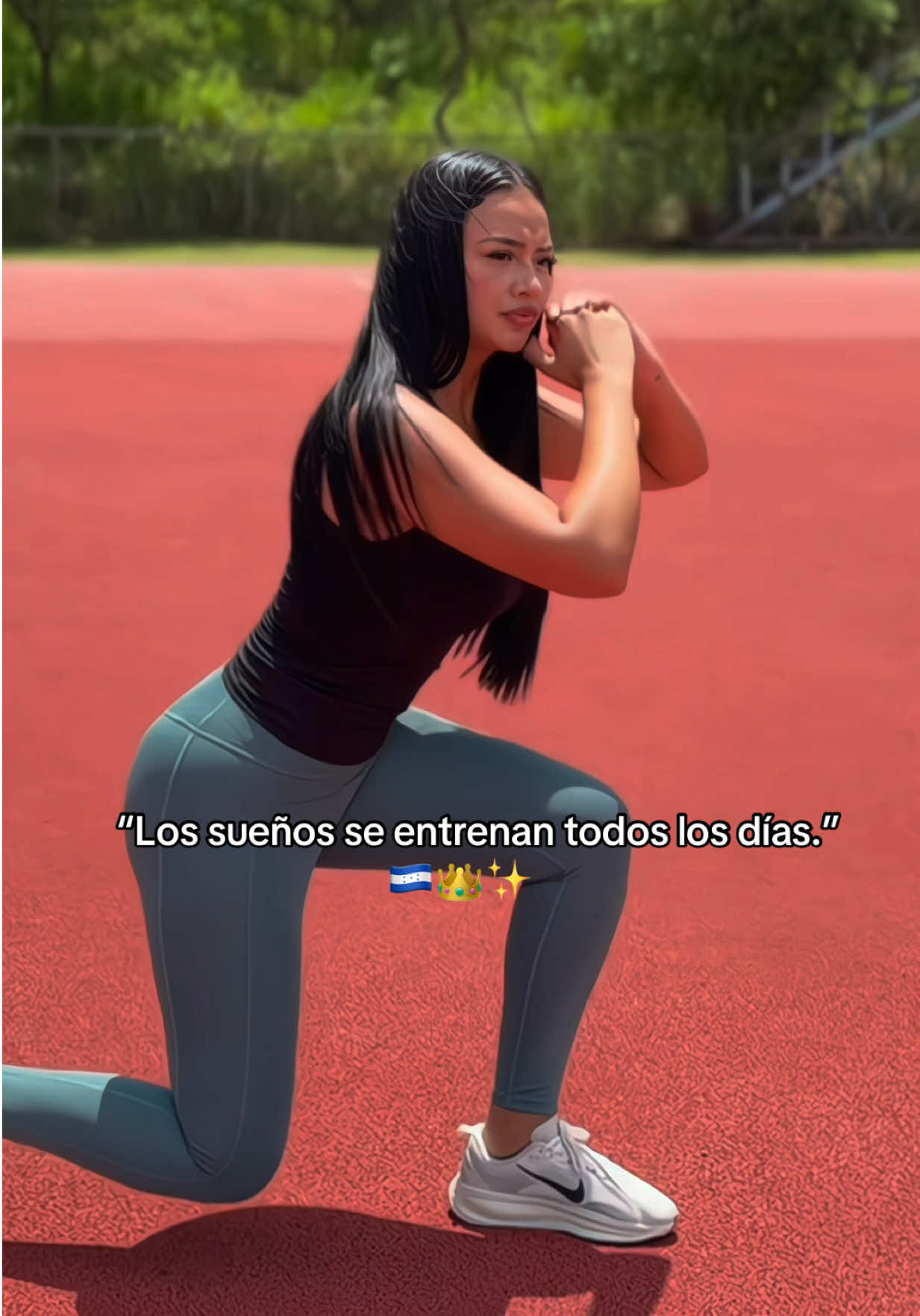 @Kennia Mondragon 👑🇭🇳