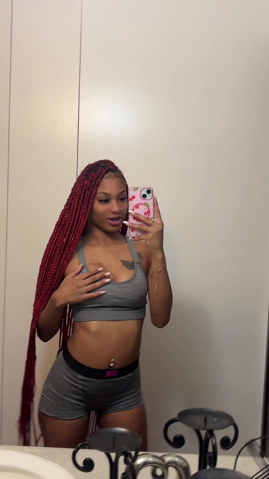 @yofavorite_LightBright🤍😫