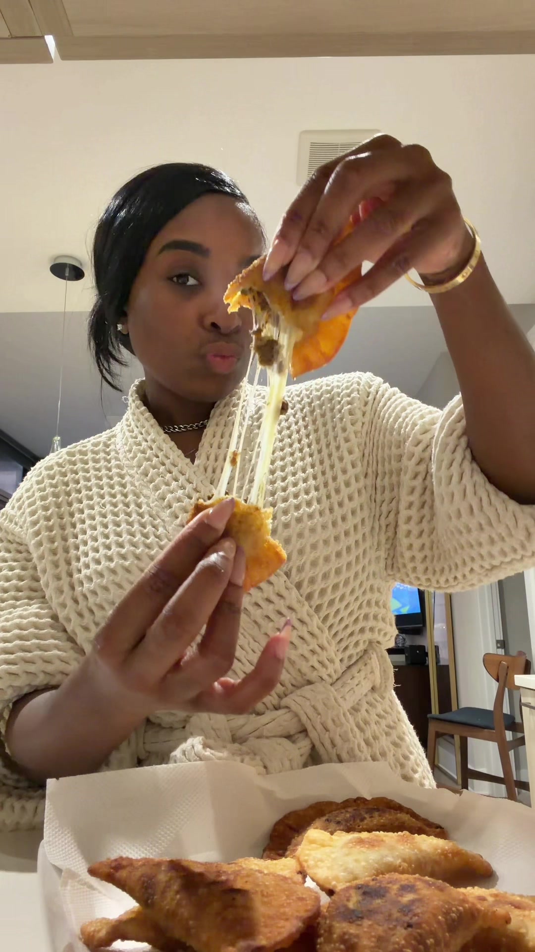 @Shaina Ren&eacute;