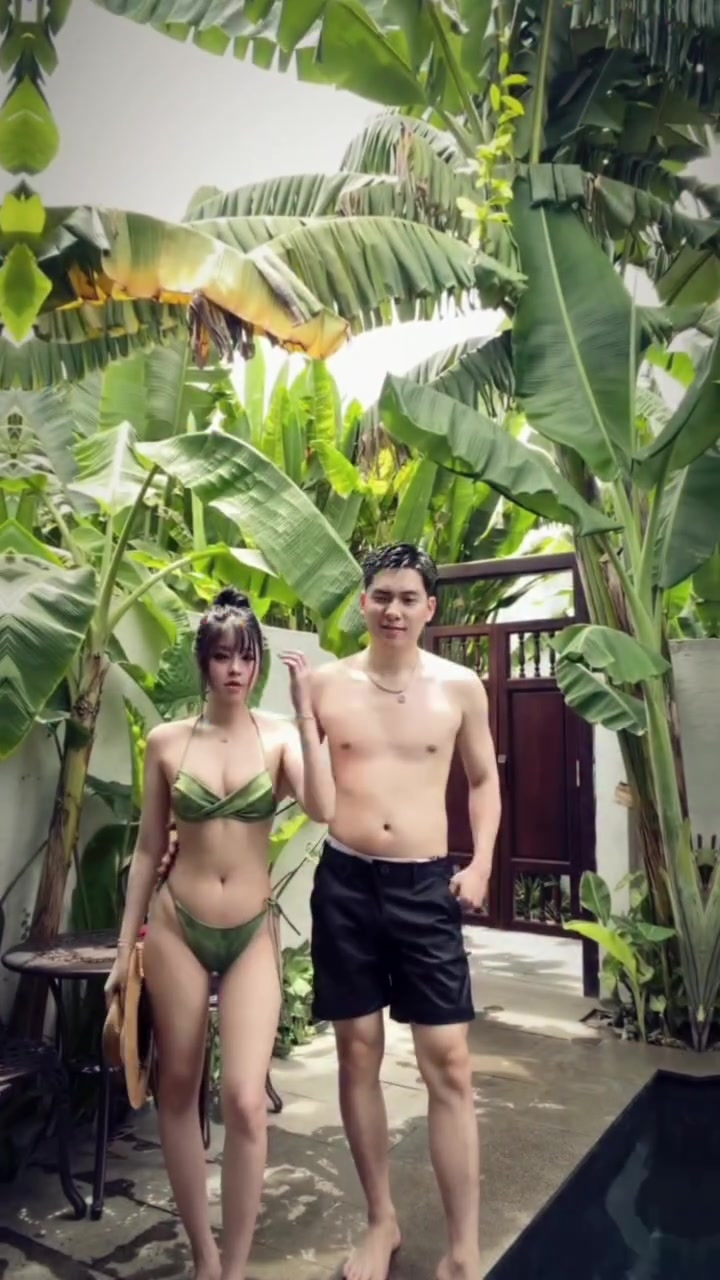 @Muối Bikini