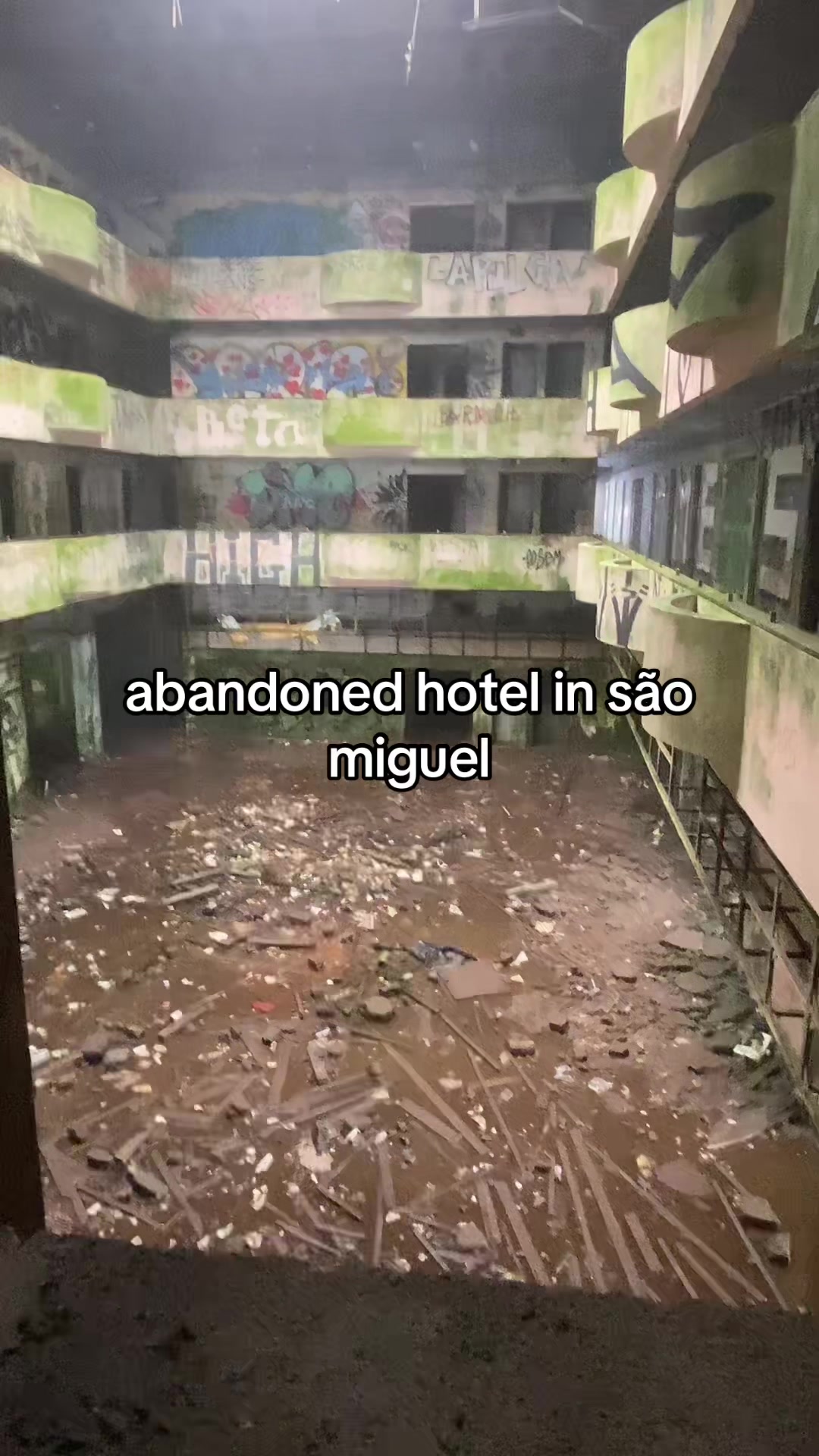 @zombii