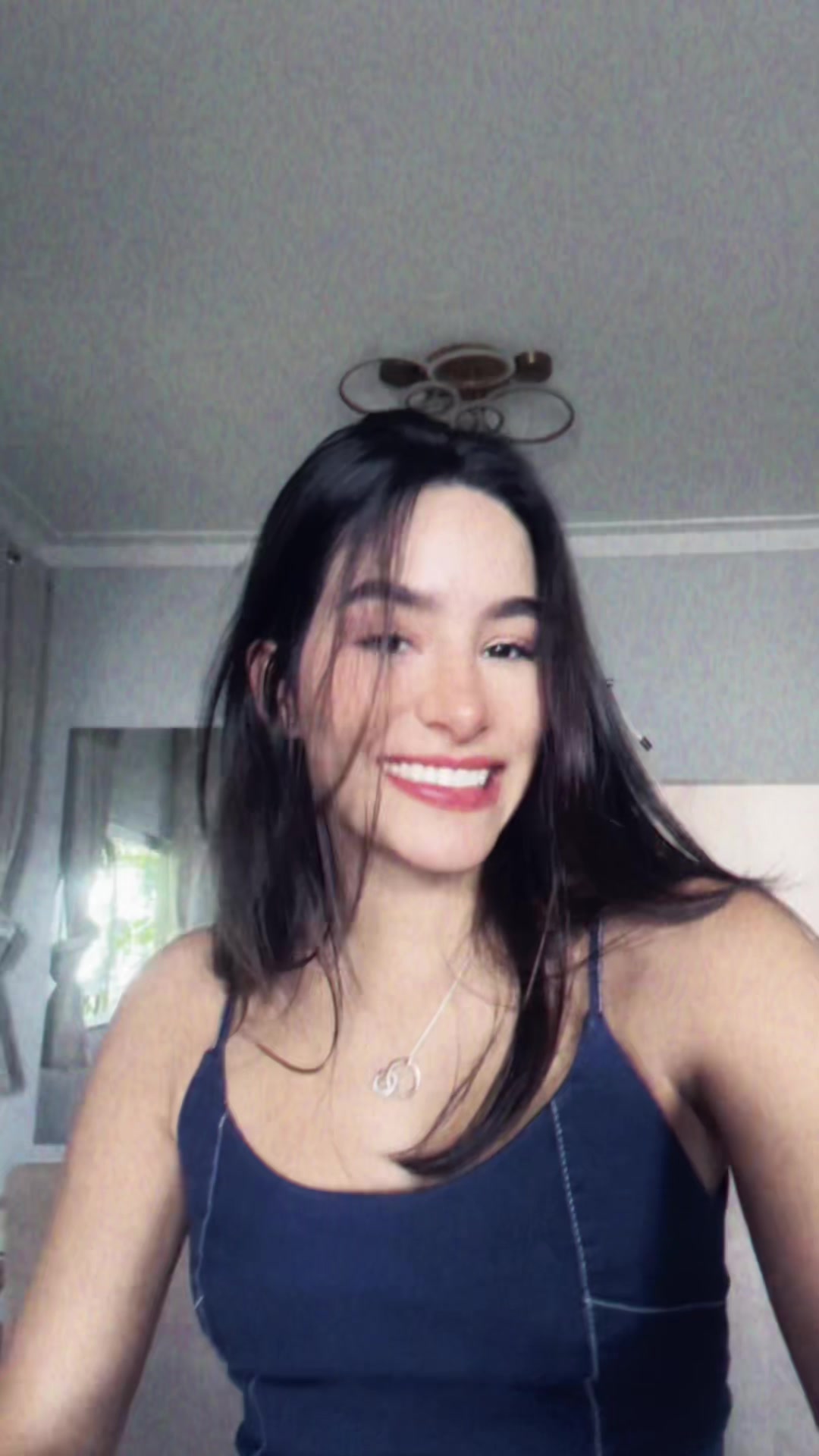 @Larissa Debortoli