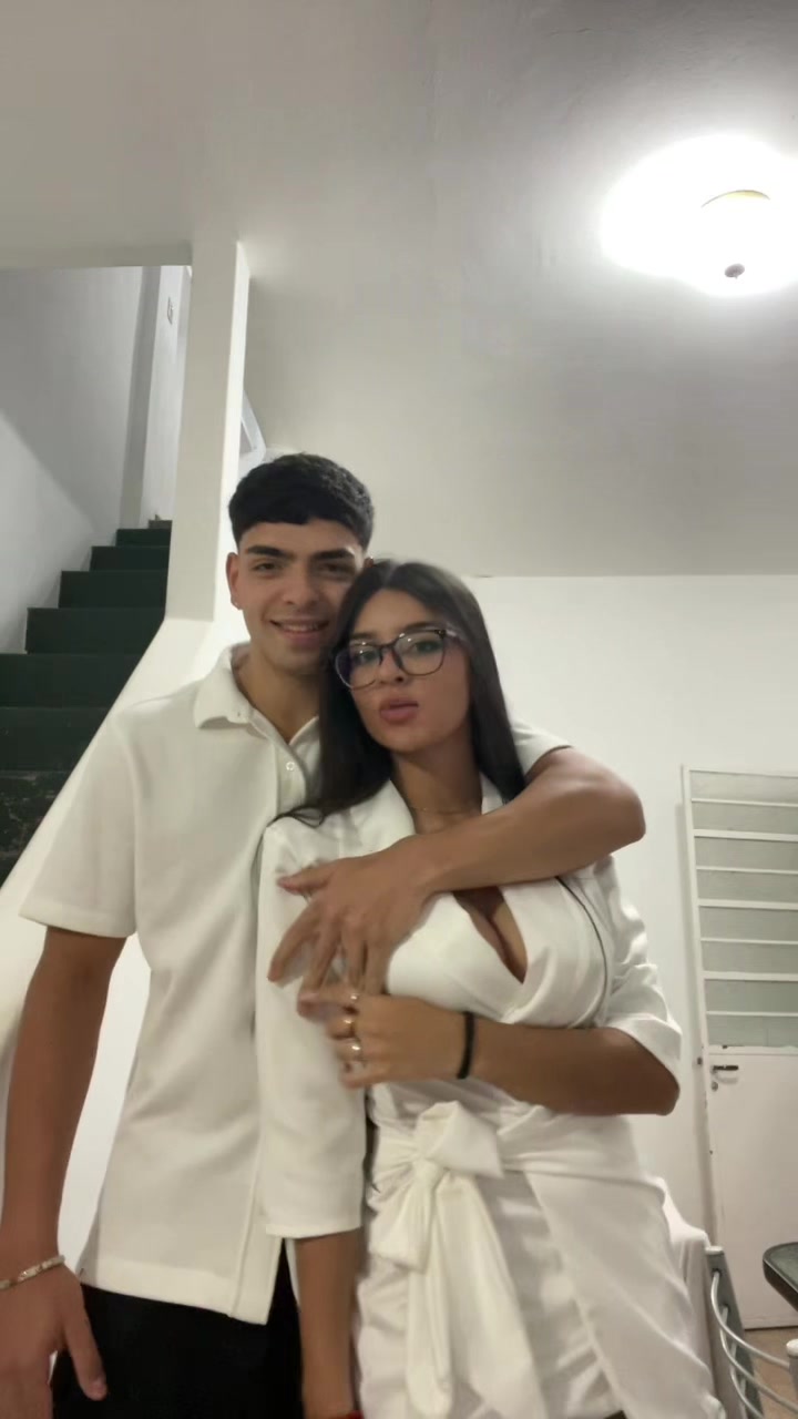 @ambardiaazz