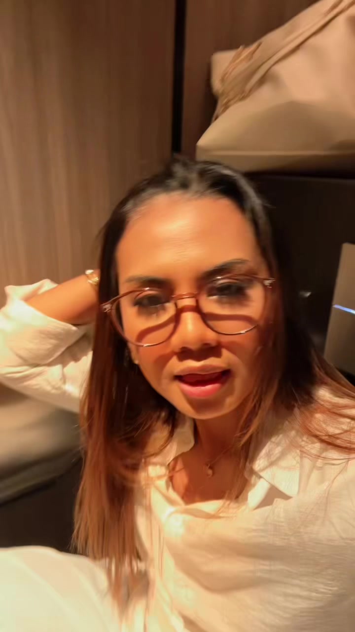 @HanyaSindi