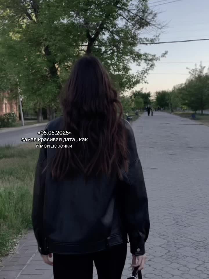 @Ксюнчик ྀི