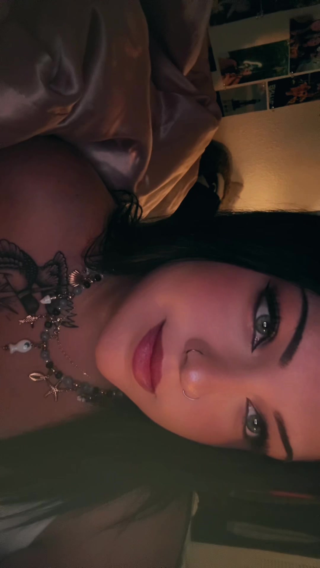@Adrienne🖤🪭⛓️