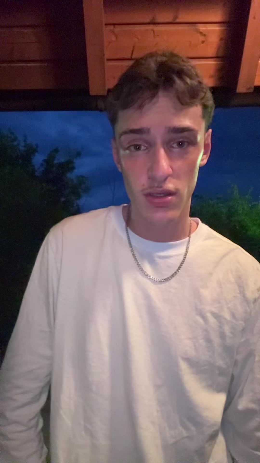 @simon