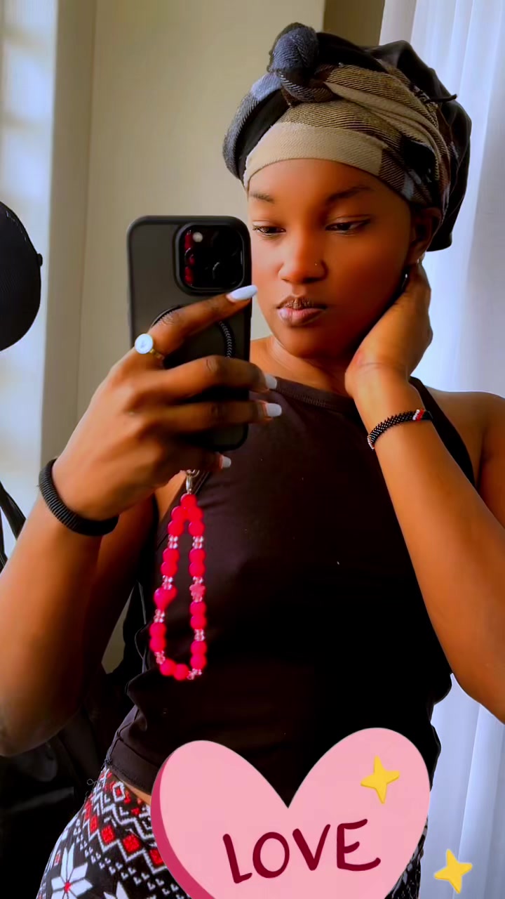 @Soniah_Empress👑