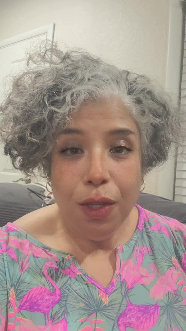 @Elle_HotterMessInc