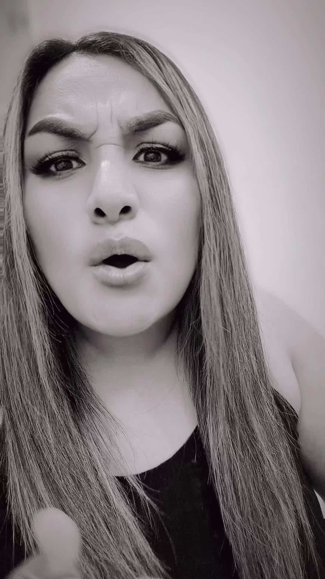 @🦋DORACELY🦋