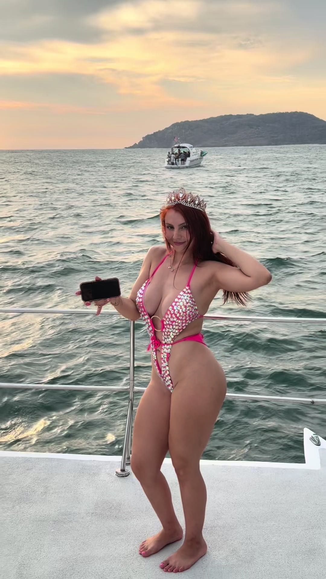 @Emi Vi