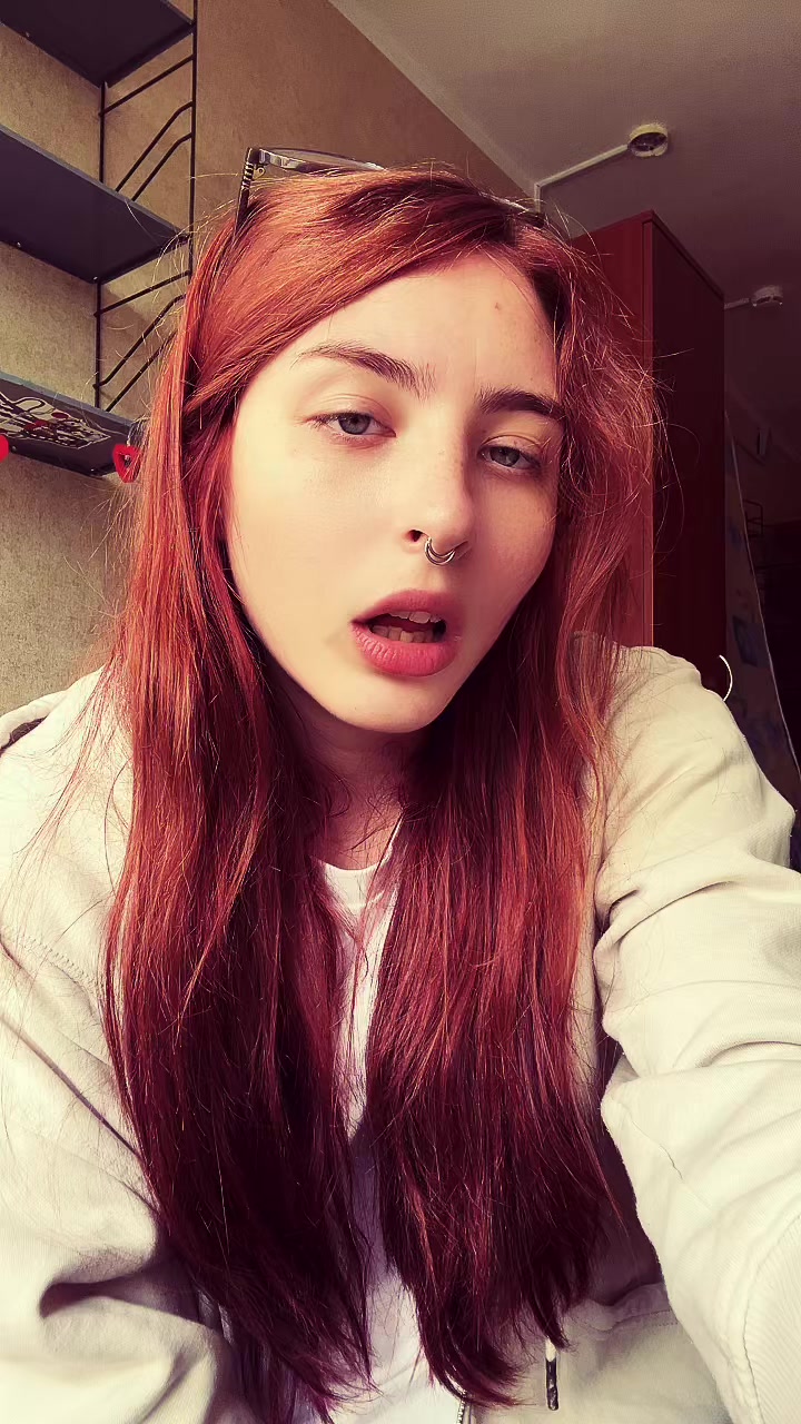 @маруся по дефолту🤷🏻♀️