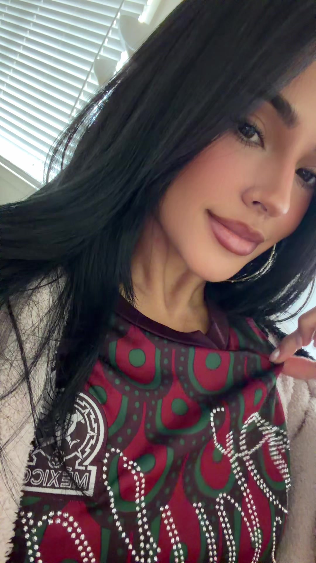 @Becky G