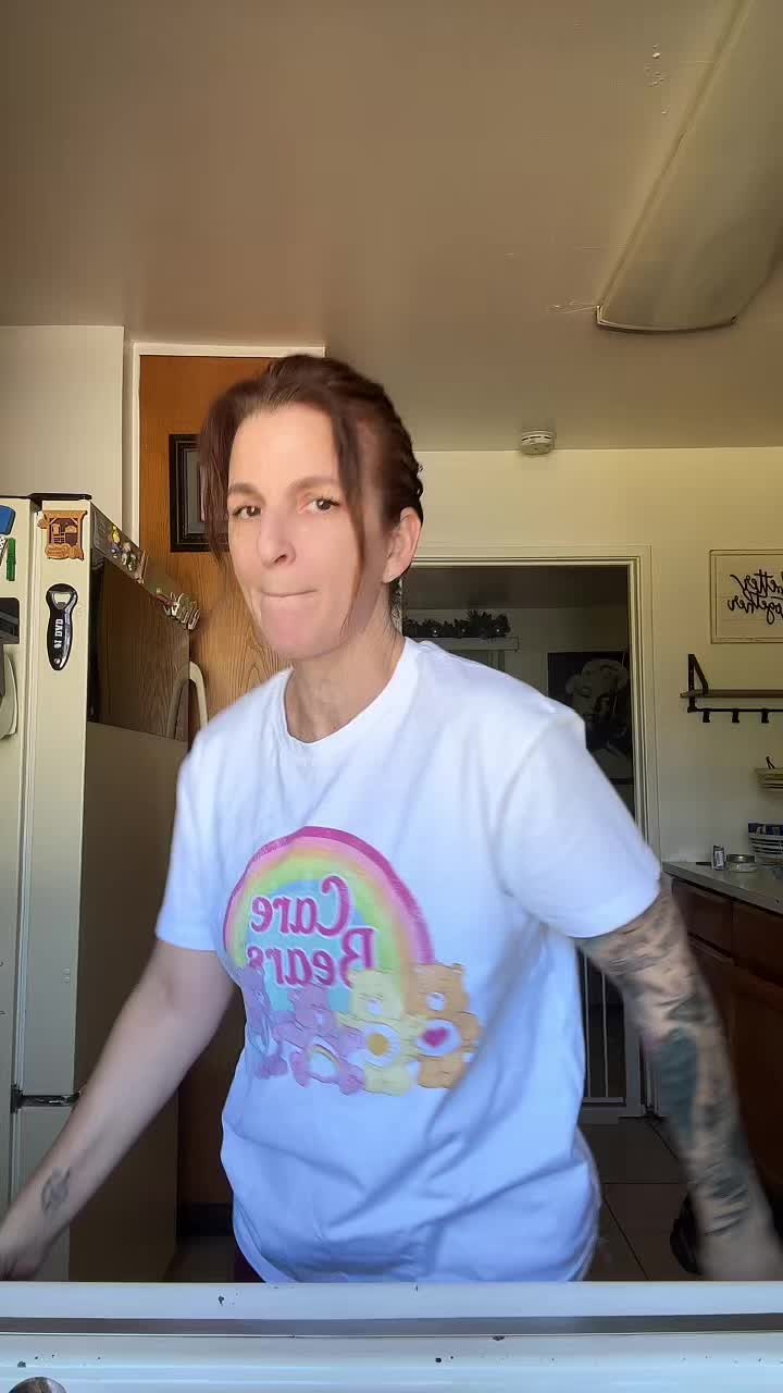 @Beeing☕️𝒿𝓊𝓁𝒾𝒶