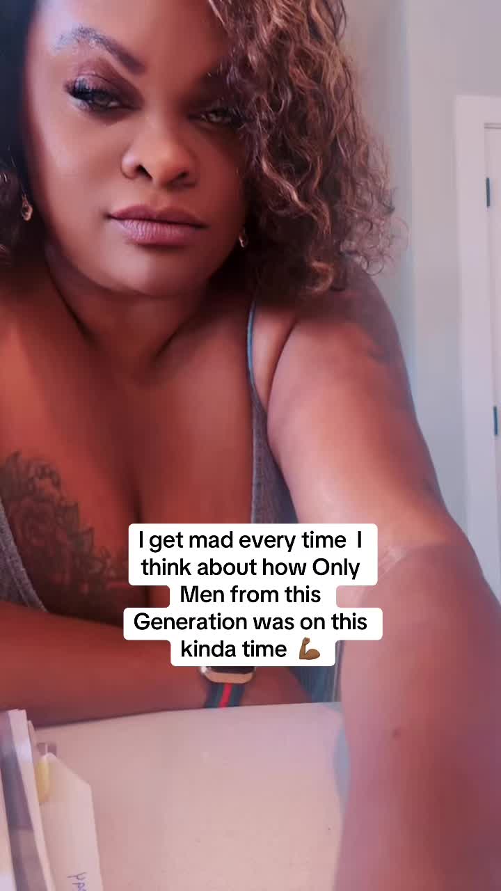 @Chrissy Jo❌
