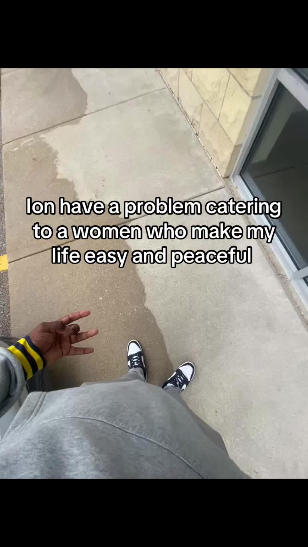 @ITSJUSTDEDE