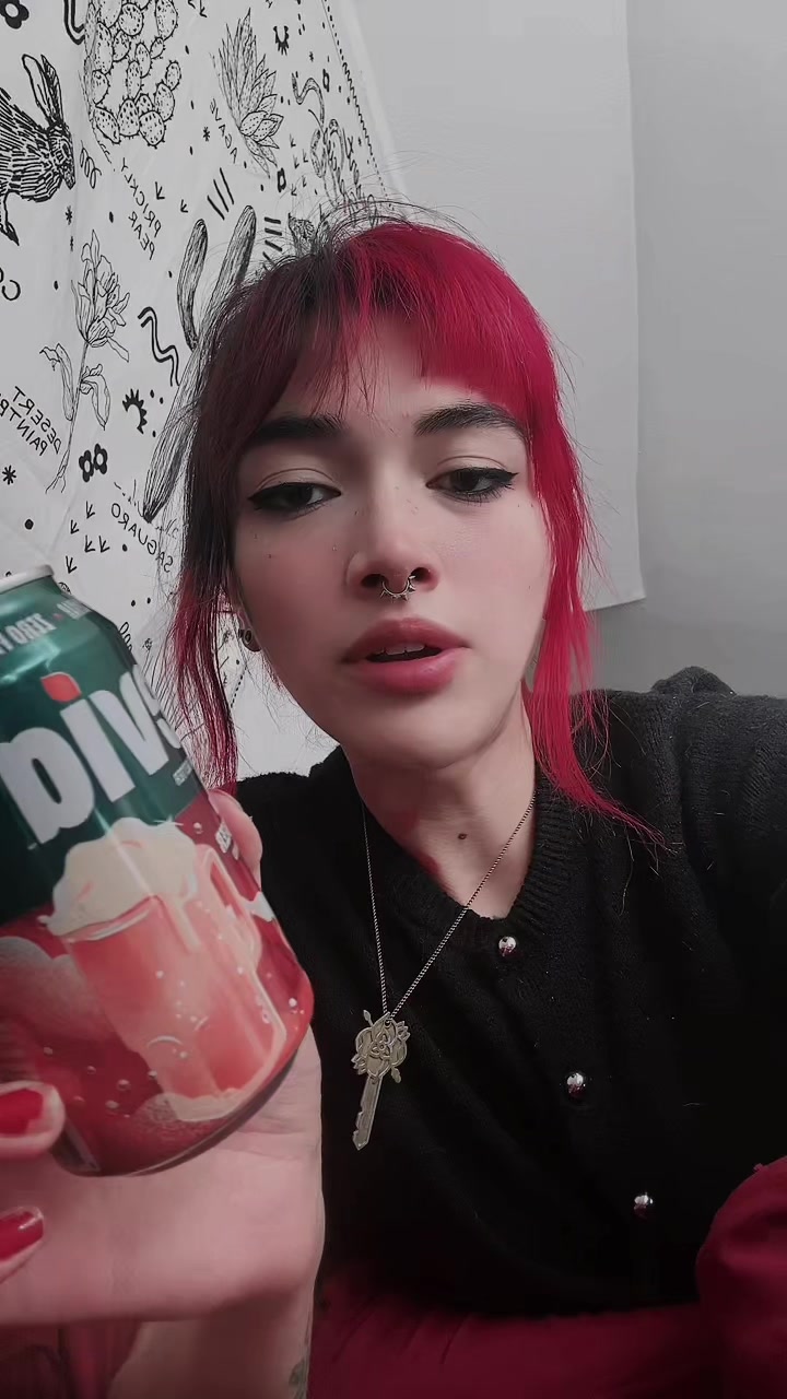 @Bee